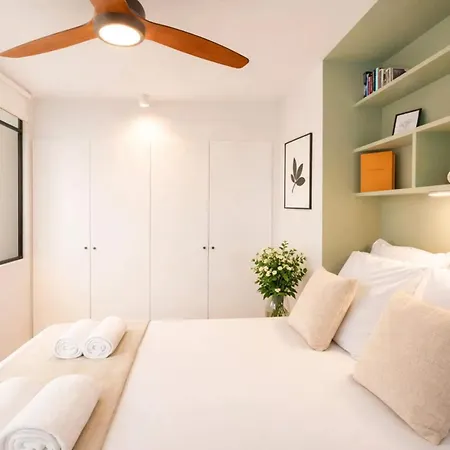 Appartamento Eiffel Tower - Exclusive Loft With Terrace Jacuzzi And Lift Parigi